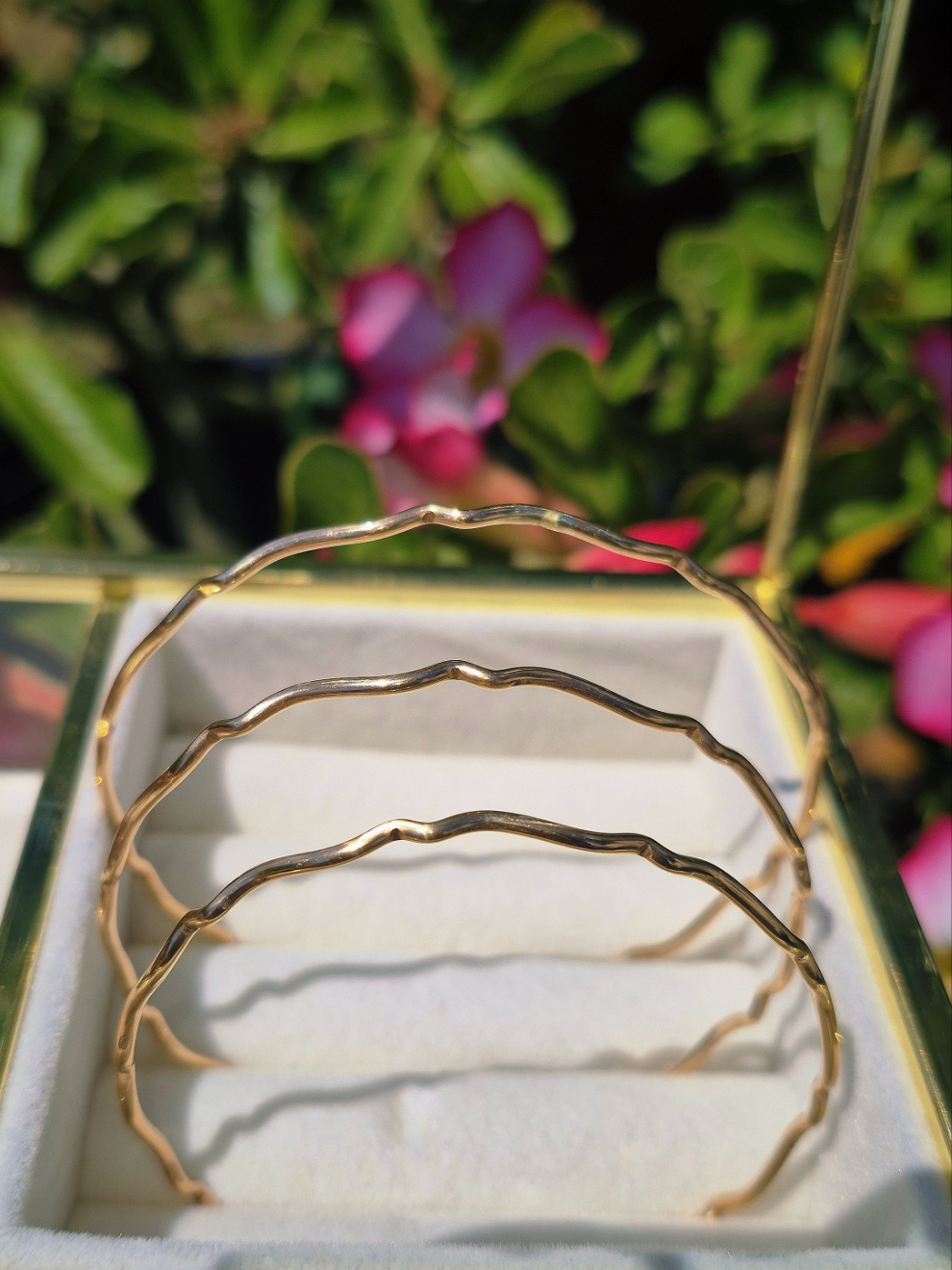 Bangle | Classic Wavy| 14k Gold Filled