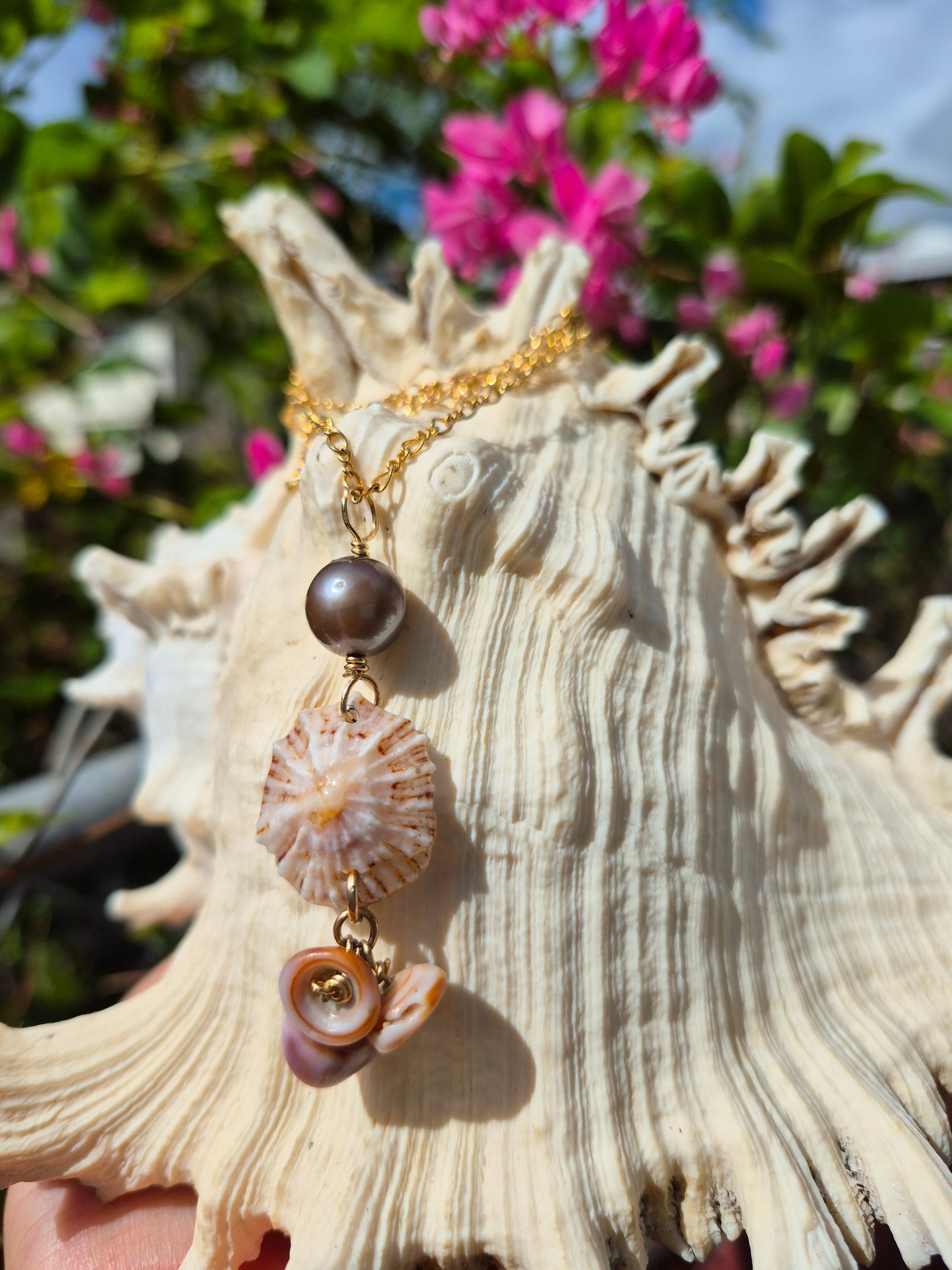 20" 14k Gold Filled Necklace| Albino 'Opihi 'Awa & Tahitian Pearl